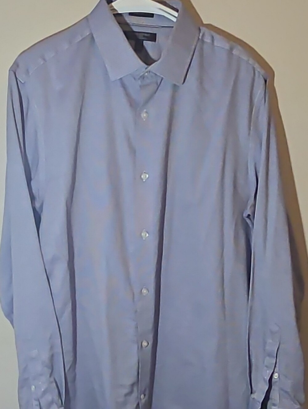 Classic Men's Banana Republic Light Blue Dress Shirt - Tailored Button-Down